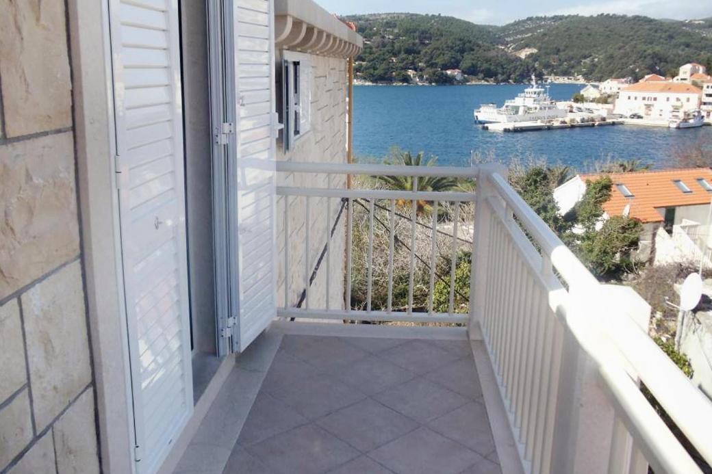 Apartments By The Sea Sumartin, Brac - 5620 Ngoại thất bức ảnh